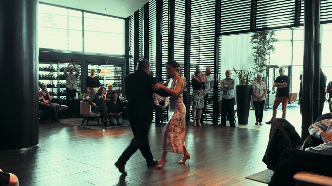 Inês Gomes & Cédric Basso, Tango Passion Evian mars 2023 1/4