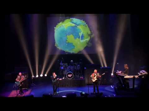 [HD] Yes - Roundabout - Tower Theater, Philadelphia 6/15/10