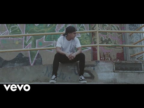 Nico Domini - 20 de Julio (Lyric Video) ft. Emanero