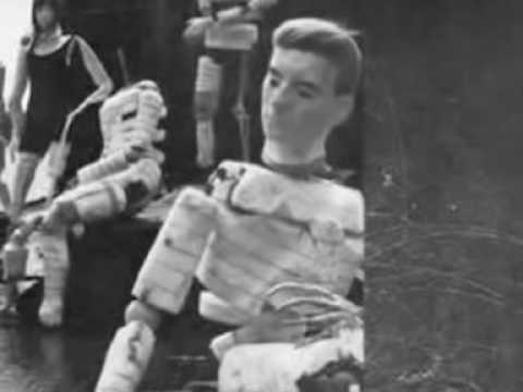 Riley Reinhold und Emanuel Geller -  Beauty needs no wings