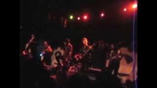 Rise of the Runaways by Crown The Empire (live)