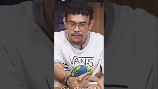 Download lagu Wanita Setia: Ada Gak Sih? Jawaban Jujur Bikin Kaget! #shorts mp3