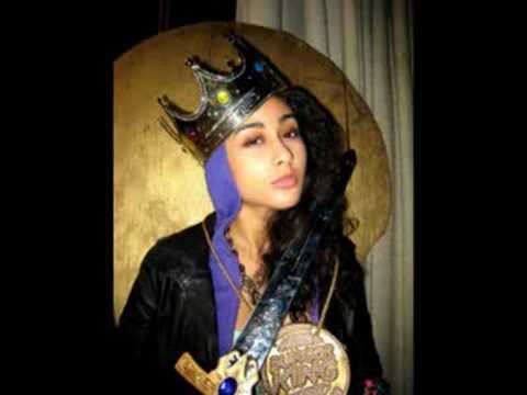 Verse- Shopoholic & Swageriffic