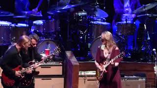 Tedeschi Trucks Band ft Luther Dickinson - Statesboro Blues   10-11-17 Beacon Theatre, NYC