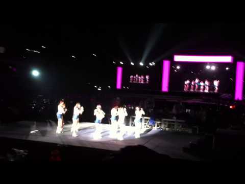 [Famcam] 121125 SNSD - Gee  [SMTown in BKK]