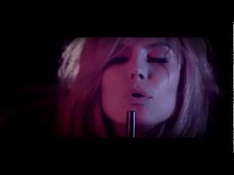 HUNGER TV: HEIDI KLUM - WARM GUN TEASER