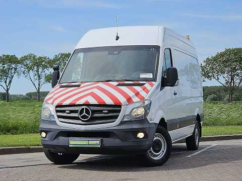 Mercedes-Benz Sprinter video nahled