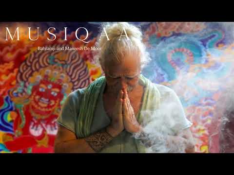 Bahramji and Maneesh De Moor ⋄ Call of the Mystic ⋄ An urban vibe rooted in Meditation