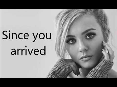 Dancing In The Sky - Covered By Samantha Harvey - Lyrics