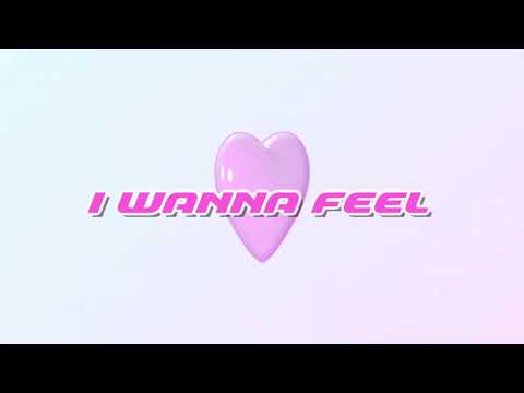 PiNKII x Fizzylazer - Plastic Electric Love (lyrics)