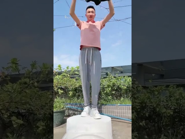 Vídeo relacionado con Osheoiso Vaqueros Rasgados de Hombre Skinny Denim Jeans Vintage Pantalone con Cremallera Moda Casuales Elasticos Agujero Pantalón Largo Vaqueros Ajustados A Negro L