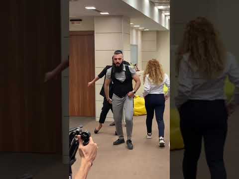 Murad Arif ft. Elşad Xose — Get İş Tap İşlə (backstage) / by #kamranmamedov