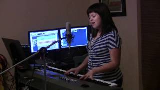 Samantha (12 yrs old) playing piano and singing 'Stronger (What Doesn't Kill You)' by Kelly Clarkson