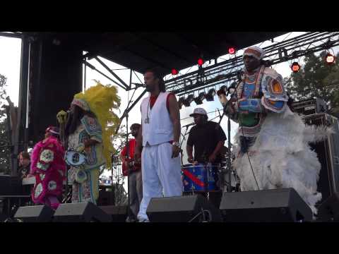 Bo Dallis, Jr. & The Wild Magnolias w/ Big Cheif Monk Boudreaux - "Carnival Time"