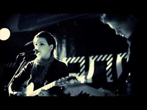 Songbird (Nanna Bryndís Hilmarsdóttir/ Of Monsters and Men) - Happy Song