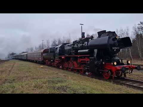 Am 06.12.2025 war der Nikolaus-Sdz der OSEF unterwegs, Ankunft heute Mittag im Bf. Ebersbach/Sachs.