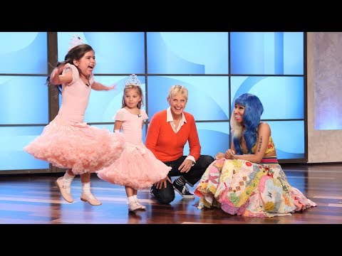 エレンが振り返るゲストのヒーローとの出会い (Ellen Looks Back at Guests Meeting Their Heroes)