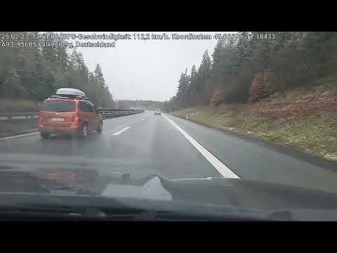 Fahrt auf der A93 Fahrtrichtung Weiden i.d.Oberpfalz