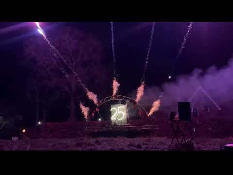 Birthday Pyromusical Backyard Fireworks show - Aftermovie - Show(22)