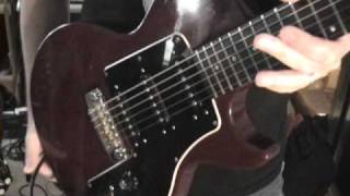Video thumbnail for 1984 Gibson Challenger III 3 Guitar Review By Scott Grove by Groovy Music Lessons