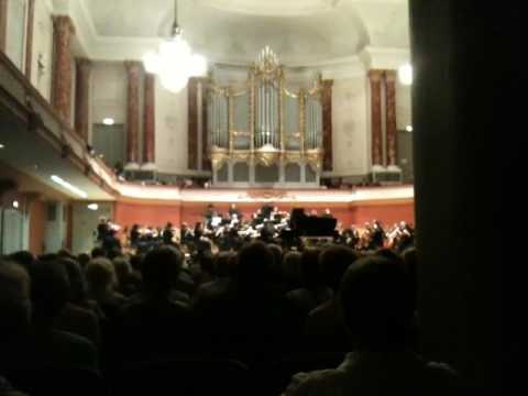 Sergey Koudriakov / Liszt - Piano Concerto No. 1 in E flat