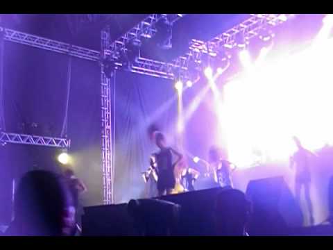 [FAN CAM] UNITED CUBE IN BRAZIL - G.NA TOP GIRL  [1/2]