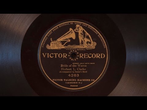 Bride of the Waves • Herbert L. Clarke (1904) Victor VV-50 Portable Victrola