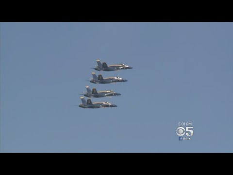 FLEET WEEK AIRSHOW: 100s Of Thousands Enjoy Fleet Week Airshow Featuring The Blue Angels