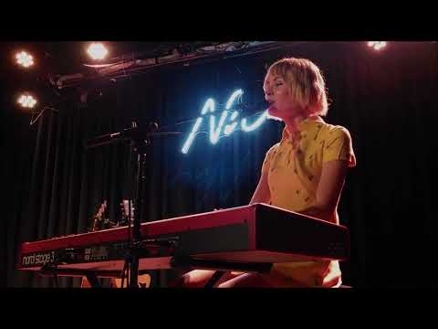 Nina Nesbitt - When You Lose Someone @ The Lexington, London 16/03/22