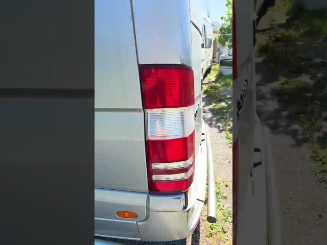 1192634 Mercedes-Benz Sprinter 516 CDI Bus -2010