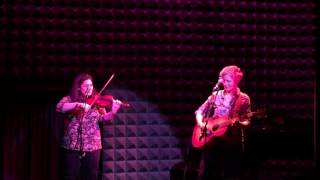 Catie Curtis - Radical - Joe&#39;s Pub