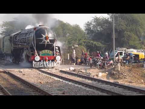 Broad gauge steam engine WP-7161 "Akbar" at Shahabad Mohammadpur