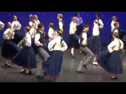 Pīlādzītis - Ai, bagāti Ziemas svētki