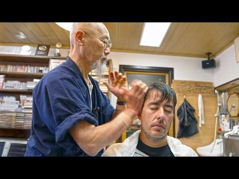 💈(ASMR) 105-Year-Old Japanese Barbershop: Famous YouTuber Experiences The Skills of Veteran Barber