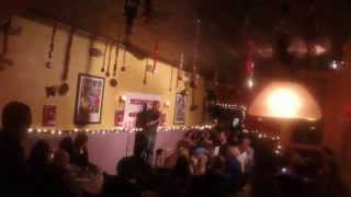 preview picture of video 'Tom Grossi Closing at Memphis Mae's'