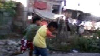 preview picture of video 'pelea en la loma atravesada'