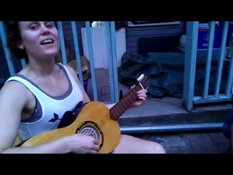 A belated July 4th Italian folk guitar blues backyard bbq featuring Erin Harpe