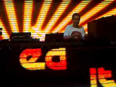 Creamfields 2009 day 2 Eddie Halliwell 7