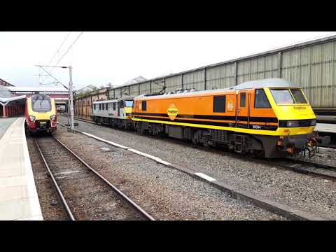 Class 90s At Crewe Compilation