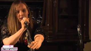 Wir sind Helden - Müssen nur wollen (Würzburg 2010)