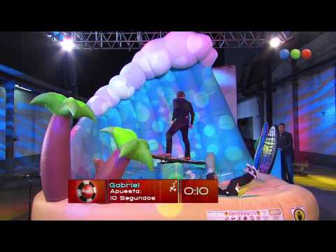 Mi hombre puede: Surfea  Gabriel Corrado - Susana Giménez