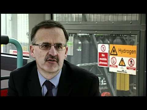 氫氣公車在RV1線路上啟動 (Hydrogen Bus launched on route RV1)