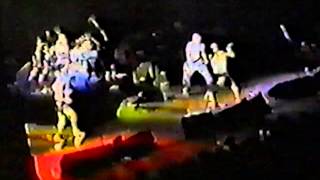 Red Hot Chili Peppers - Love Trilogy [Stephens Auditorium - Ames, IA 1991.10.19]