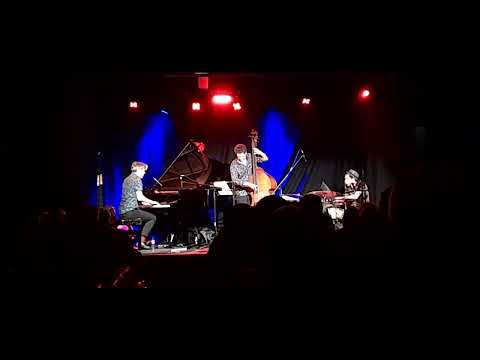 David Lyttle, Orlando le Fleming and Gwilym Simcock performing My Name Is Charles