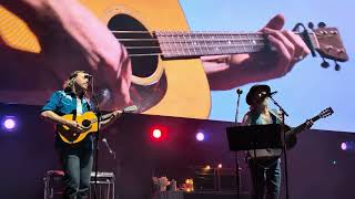 Download lagu City & Colour: The Girl LIVE (full song) at Budweiser Stage on June 20th, 2025 mp3