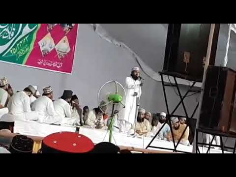 mufti irshad raza manzari  urse ala hazrat  mein takrir karte hue