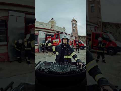 Firefighters Push Up ????????‍???? #MashupOnTheGo ep. 16 #shorts #firefighter #pushup #mashup #creeds #techno