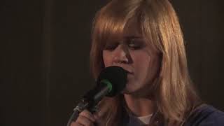 Kelly Clarkson   Princess of China in the Live Lounge