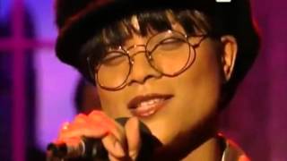 Gabrielle - Give Me A Little More Time (Live)