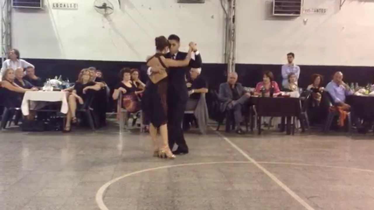 Silvana Anfossi & Krishna Olmedo en Milonga Malena Sunderland Club 1/4